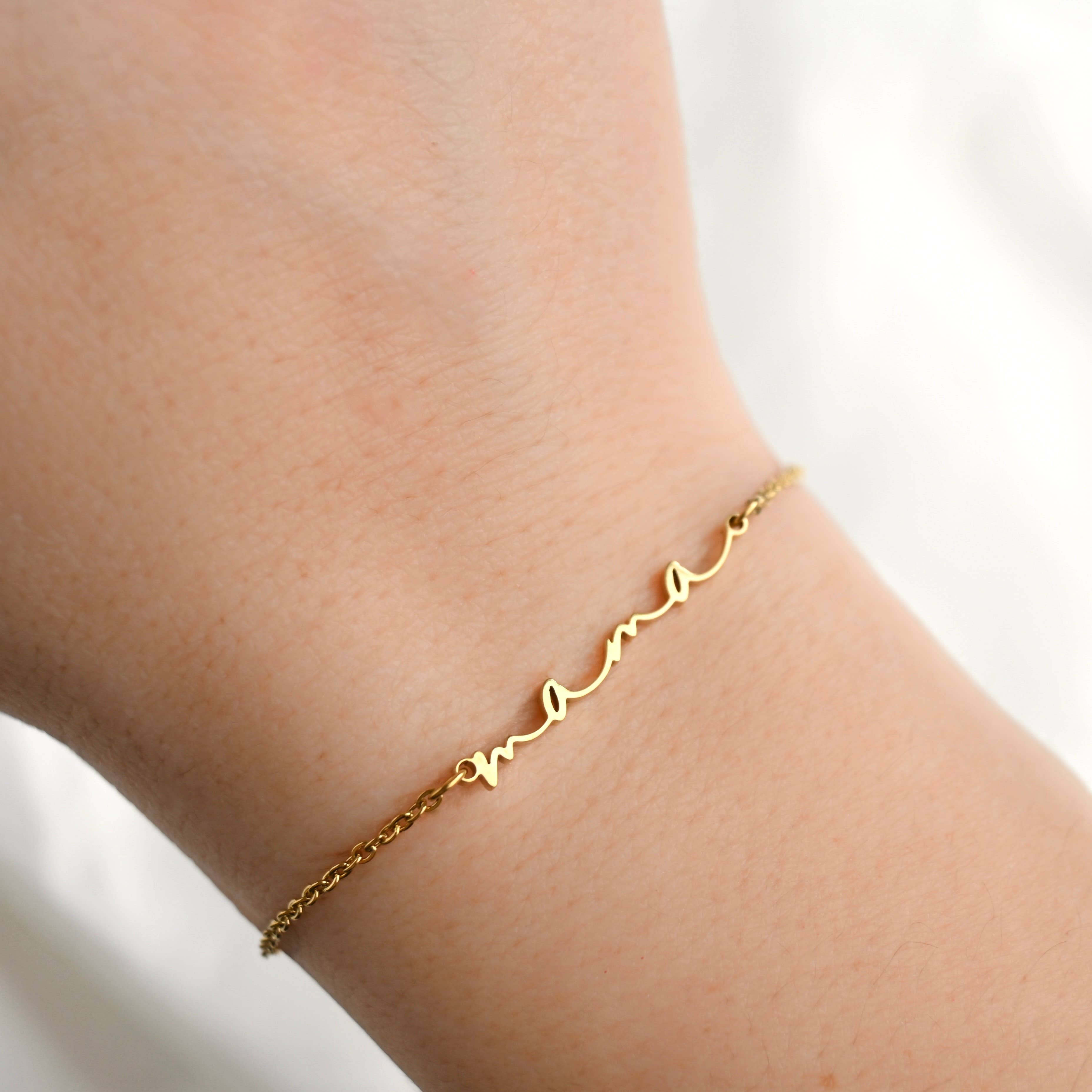 Dainty Mama Bracelet - Mom Bracelet - Mother's Day Jewelry